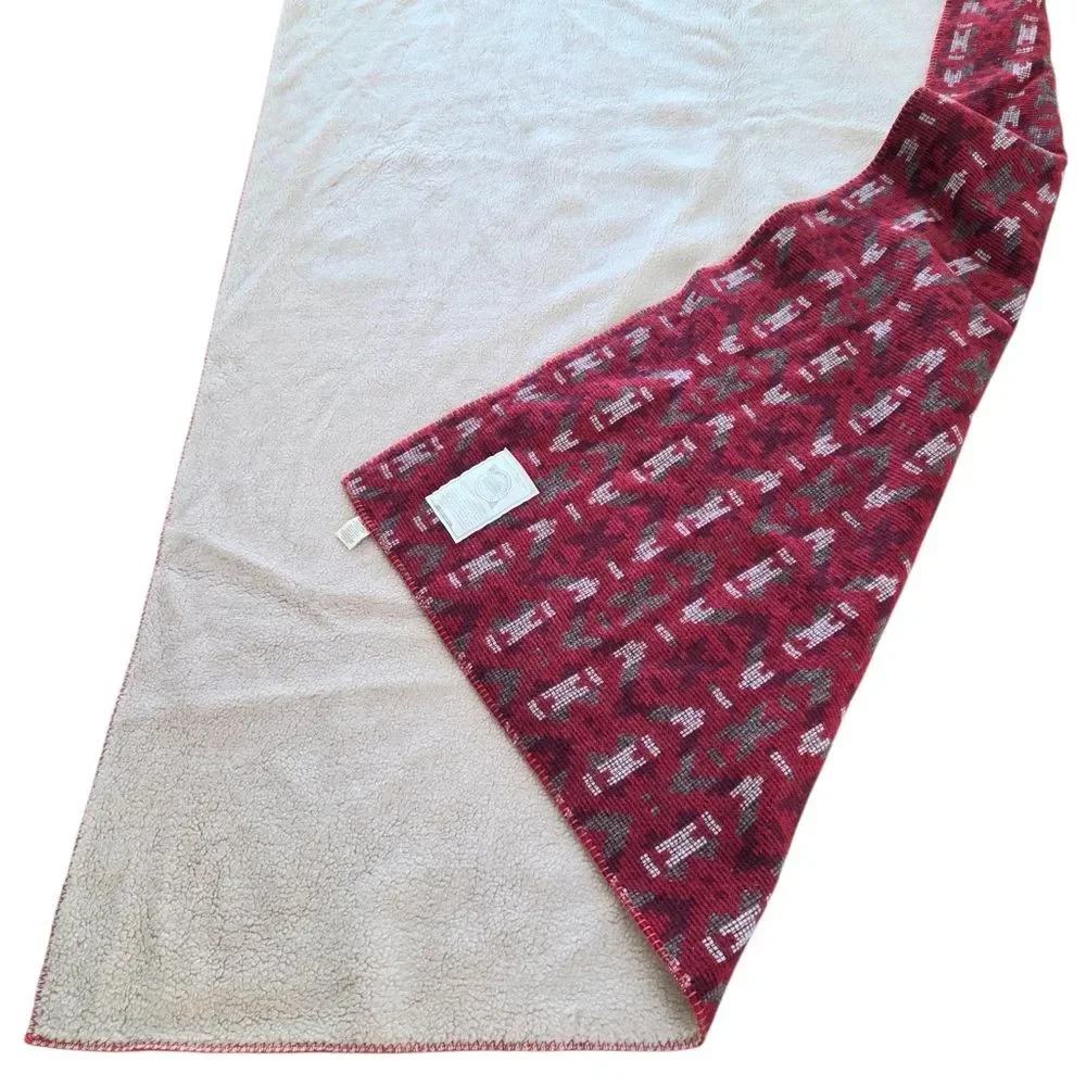 WOOLRICH Wool Throw Blanket USA Aztec Pattern Sherpa Back 56 x 68 Burgundy NWOT